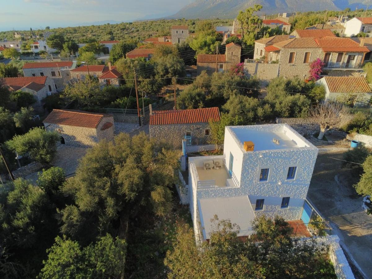 Pyrgaki House Villa Areopoli Luaran gambar